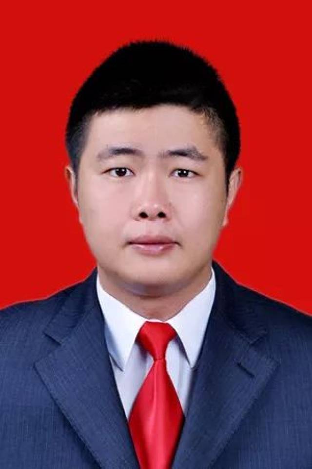 德化盖德扶贫办张耀光入选"最美扶贫人",为他打call投票!