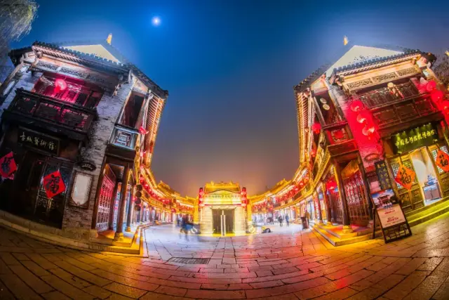 台儿庄古城夜景美如画 | 这里有颜值,也有故事