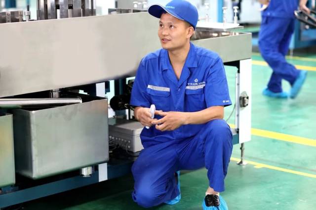 楚天科技工匠申世民: 用30多项专利,数千种改善意见,提升品质,提高