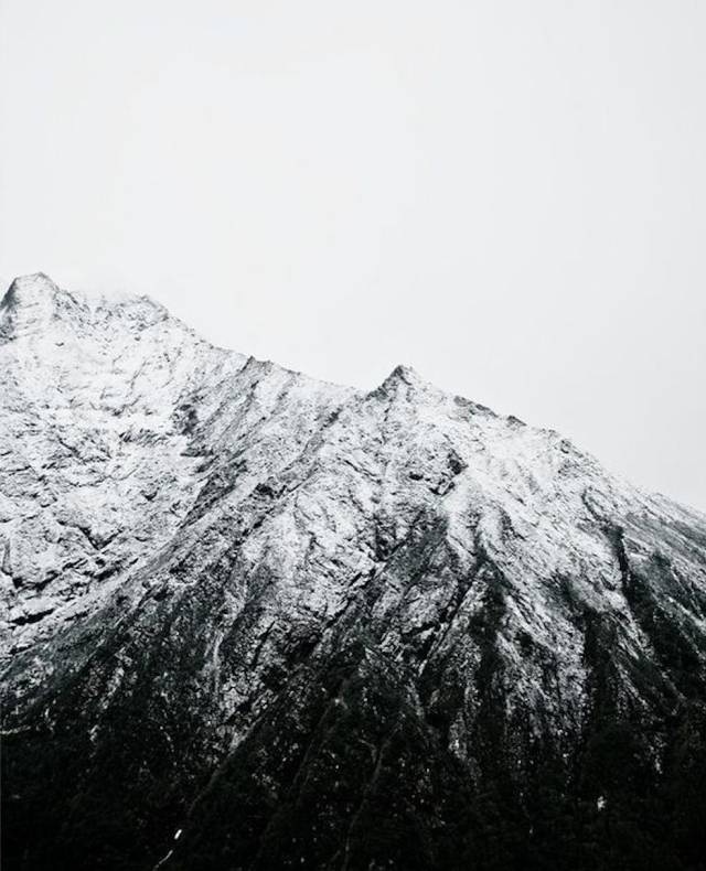 最常见的黑白灰,你可能压根儿就用错了