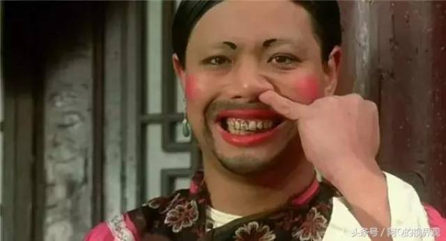 他31岁被星爷选中出演如花笑哭观众一回头连星爷都吓一跳