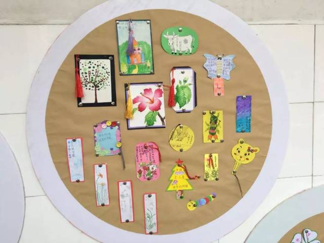 小小书签启智慧