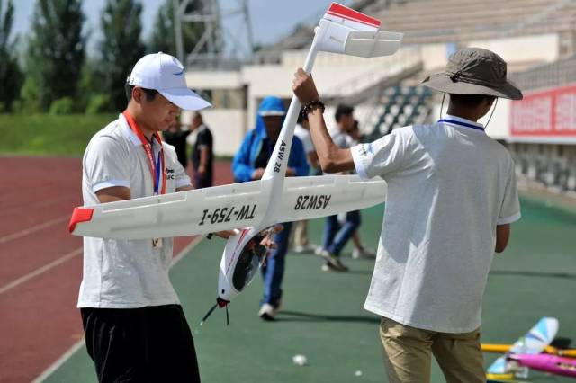 快来北川和飞行器设计大赛一起倾听天空的声音