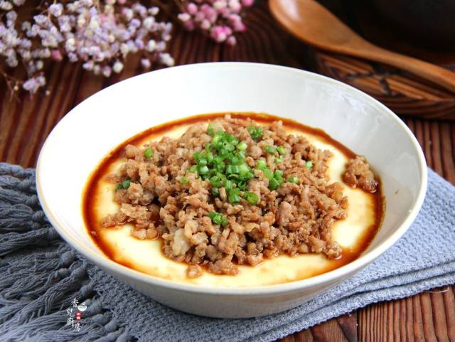 夏天最馋这道菜,蒸一蒸,十分钟就好,鲜美爽滑又营养!