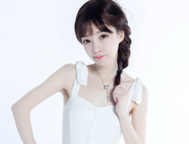 LOL文森特自曝年收入!国服第一德莱文收入不