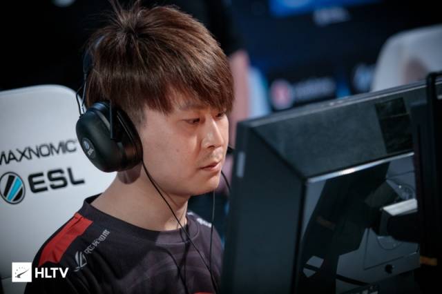 2018 cj,csgo就"享"不一样,tyloo六人同台见过没?