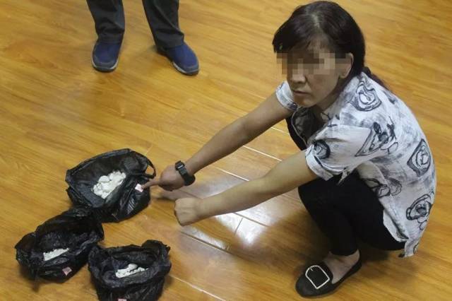 黎城县公安局连续查获两起贩毒案件,抓获涉毒人员10人