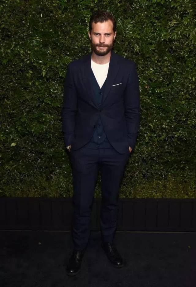 今夏数位明星大腕来爱岛度假,你偶遇了谁?