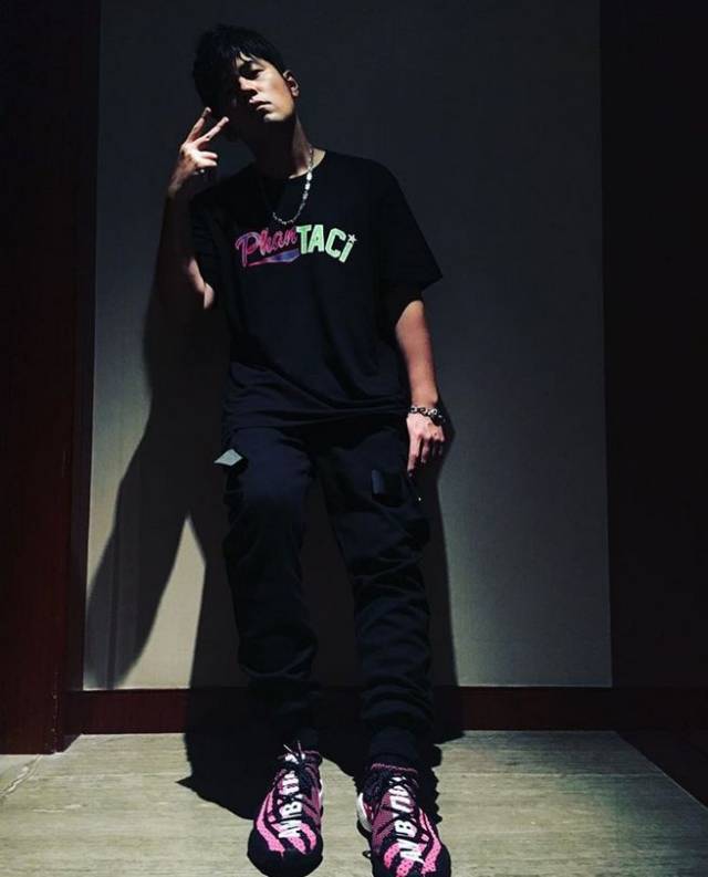 周杰伦 adidas originals pw crazy byw lvl x