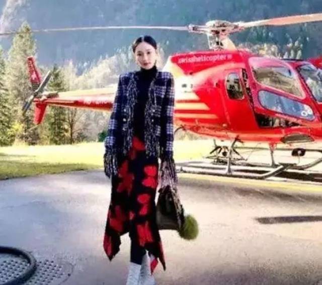 长生生物老总儿媳抖音炫富,各种豪车座驾和开