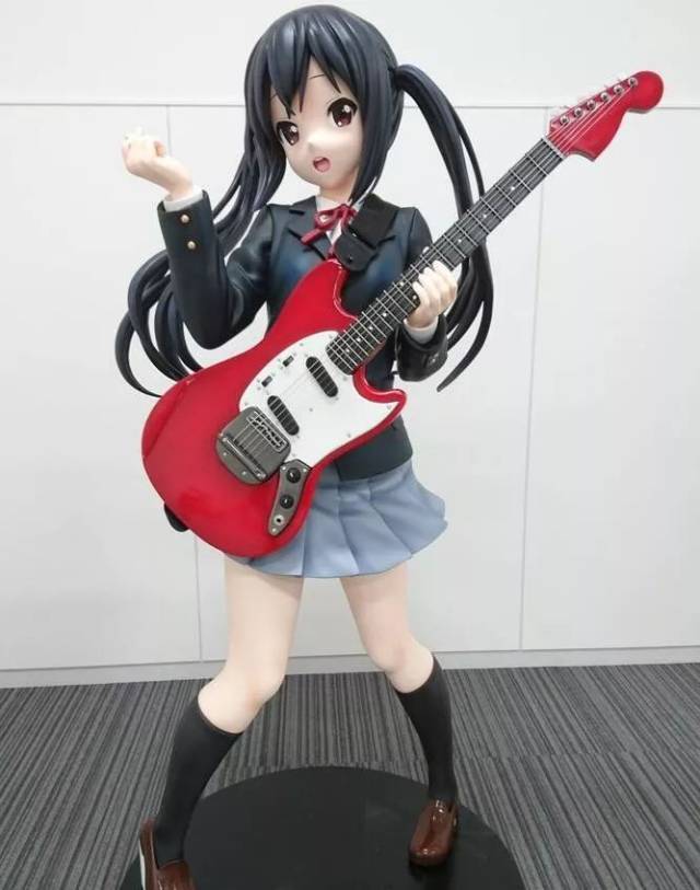 《轻音少女》中野梓