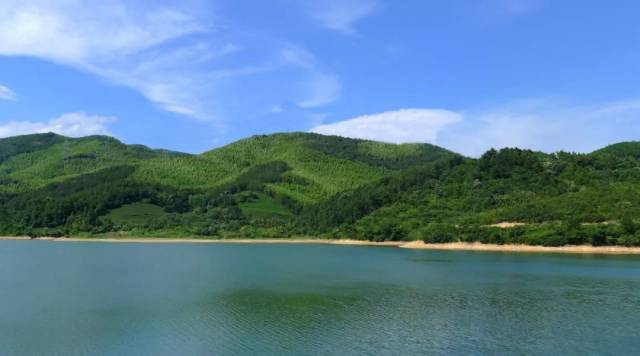 作品/安溪山水 摄/黄莉 拍摄地点/安溪康门水库