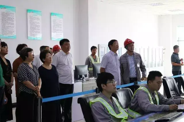 长春市委副书记徐晗,市农委主任鲍文明,德惠市委书记左毅,市委副书记
