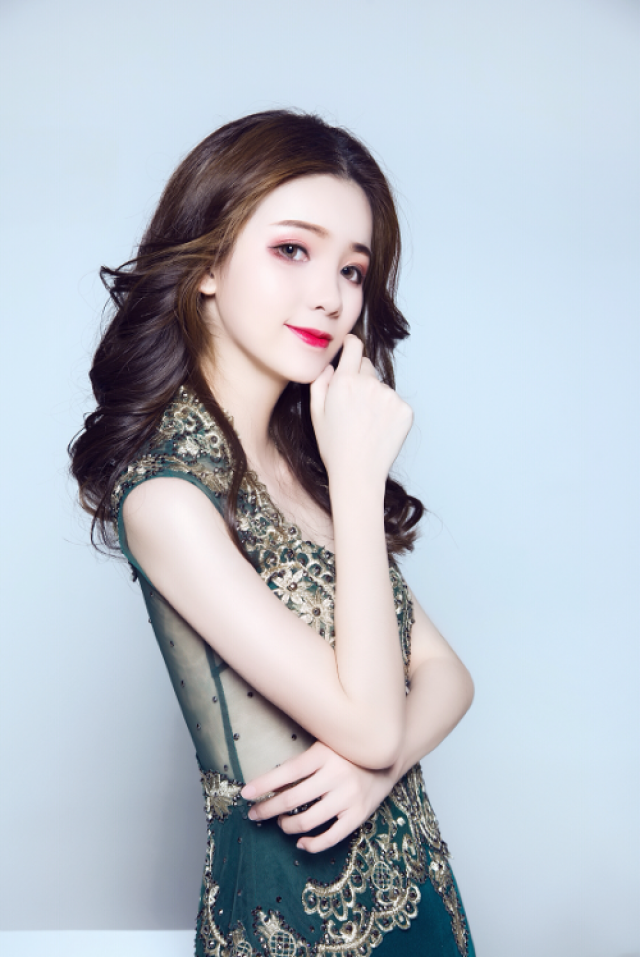 专访演员李熙妍:演员是一个值得敬畏的职业