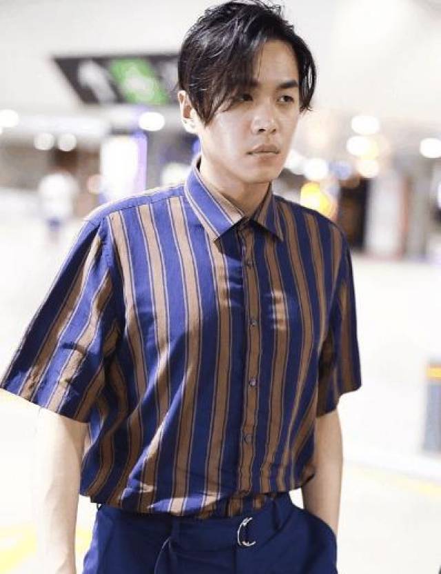 张若昀离开了精修真的吃藕 颜值起起伏伏不抗造_手机搜狐网