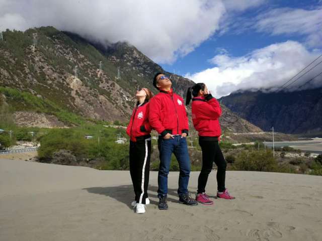 正确的川藏线拼车打开模式,速度get吧!