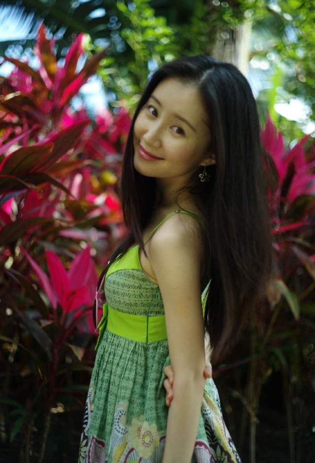 淋雨戏验演技:舒畅走心赵丽颖敬业,杨紫的化妆品是真的好!