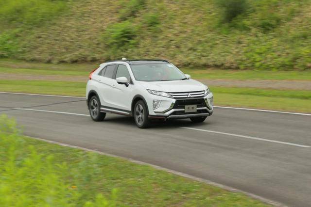 奕歌海外试驾体验:造型出众,驾控随心