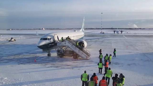 2017年1月,737 max 8四号机来到了俄罗斯的雅库茨克机场.