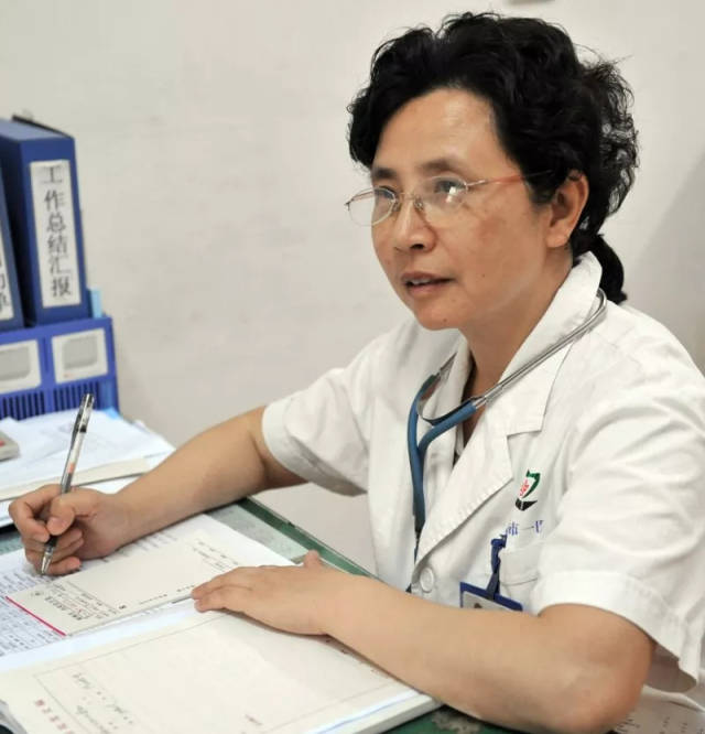 人员的市重点学科,她就是株洲市中心医院神经内科副主任医师曹晓玲