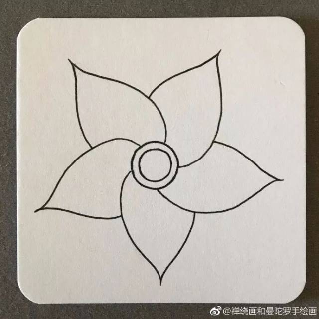 缠绕画 | 抽象花朵