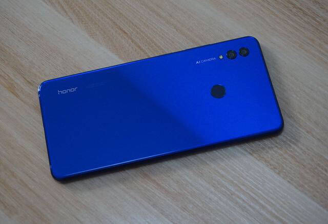 荣耀note10终于来了这个价格比小米贵很多网友还能再良心