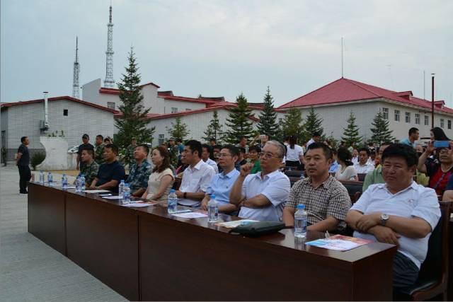 【文化之旅】塔河县举办传承红色基因,汇聚强军力量军民庆"八一"文艺
