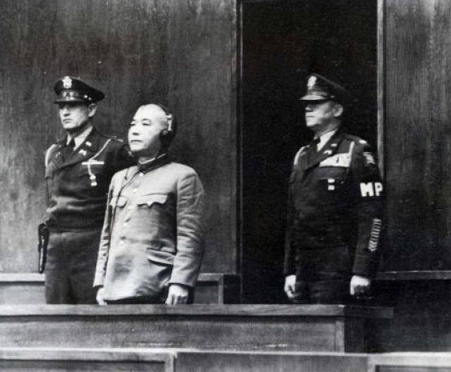 天皇破壊史