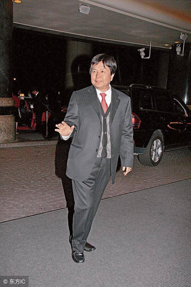 蔡志明已婚,太太是李惠莉,其原有三女一子,二女儿