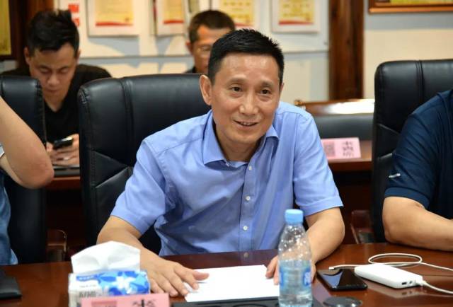 潘主任认为此次来到昆山考察,交流,可谓"不虚此行",特别是徽商大厦的