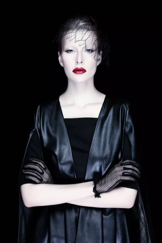 艺术家们的魅惑灵感妆容,愿你拥有!