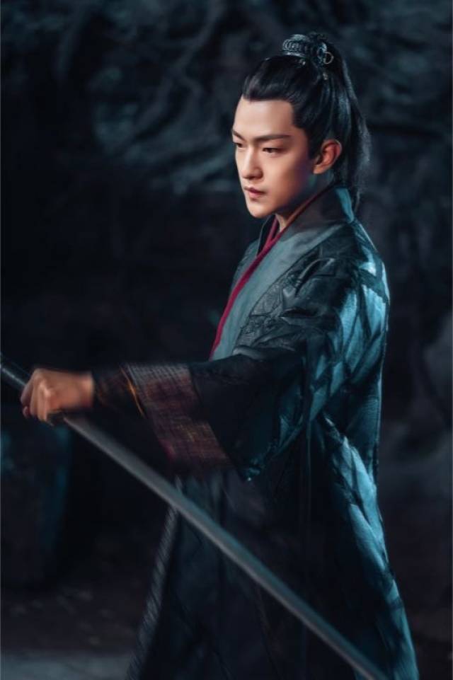 媚者无疆晚安夫妇甜转虐屈楚萧被网友吐槽大猪蹄子