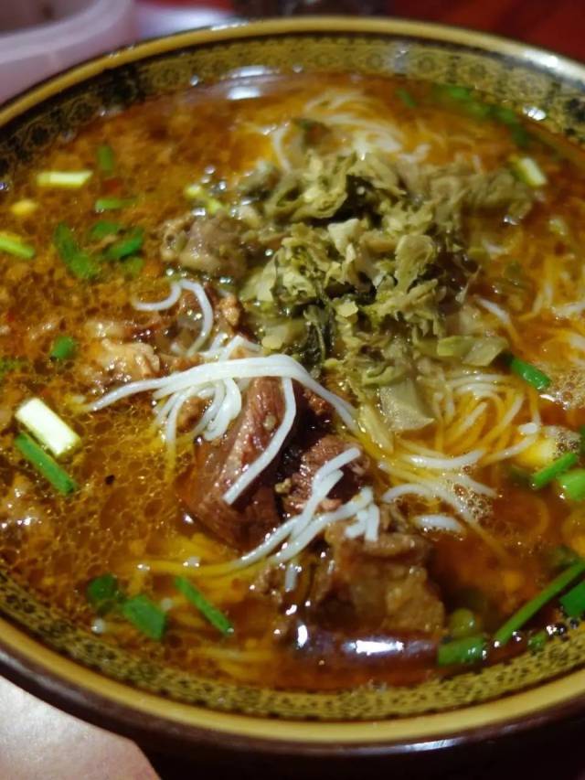 这座因《人生一串》封神夜宵圈的西昌小城,连成都都来"蹭热度"! _手机