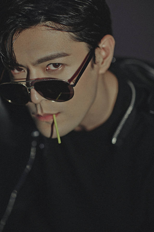 季晨最新写真来袭 率性不羁彰显痞帅魅力