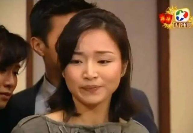 在tvb跑龙套十年却仍未能获捧 前tvb小花心灰意冷息影转行_手机搜狐网