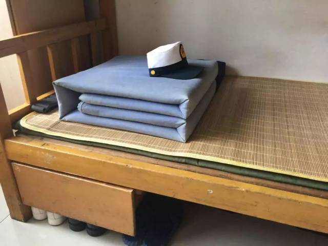 支持单位: 共青团余姚市委 包商银行余姚支行 91428部队 活动精彩集锦