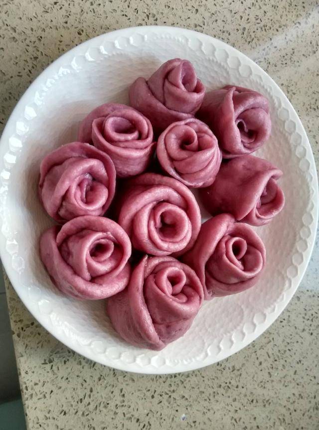 紫薯玫瑰花馒头,颜值与美味并存,吃货心中的最佳七夕礼物