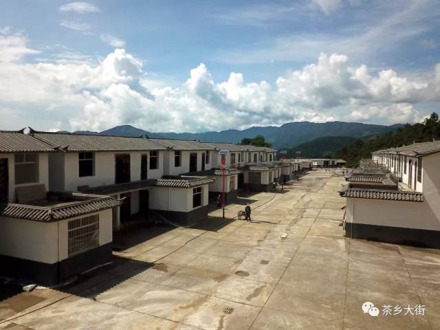 火把节,就去景东大街平地村赶彝族山街