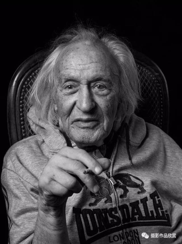 图赏| 凝视,钟维兴镜头下的那些当代摄影大师