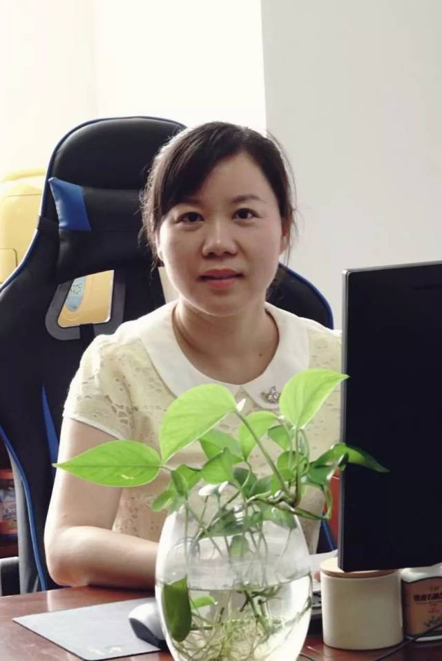 朱湘莲: 用热忱担起肩上的责任,做