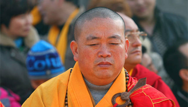 释永信是一个和尚,也是一个商人.