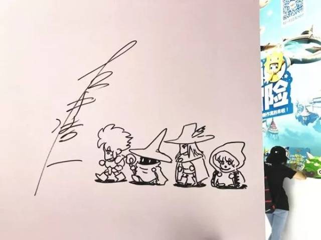 chinajoy第三天,展馆里都是浓浓的荷尔蒙