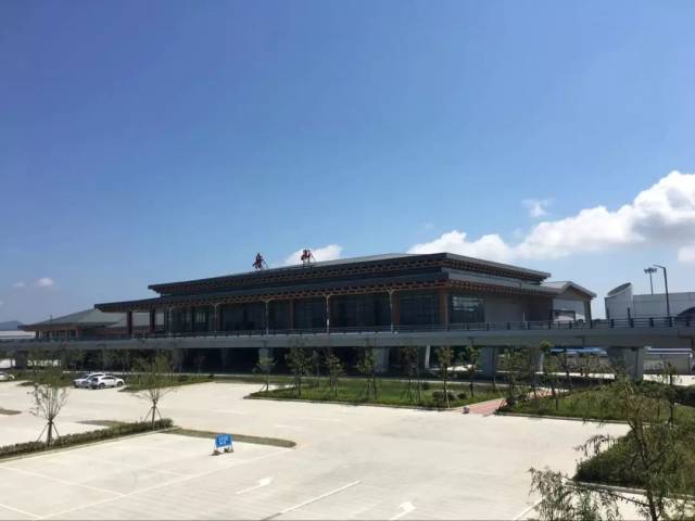 普陀山机场新航站楼今天开始试运营!非常赞!