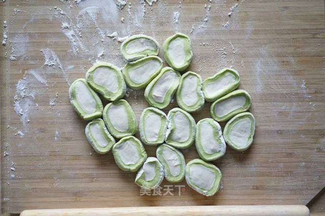 翡翠水饺:虽然买不起翡翠,但是吃得起翡翠饺子啊!