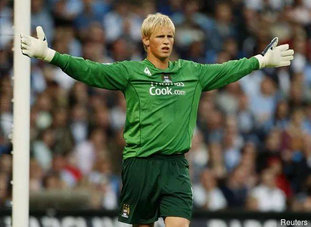 虎父无犬子,小施梅切尔复刻父辈传奇