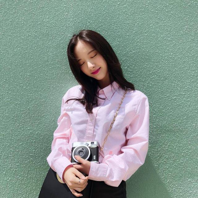 短发的苞娜,减龄可爱又有几分少女感