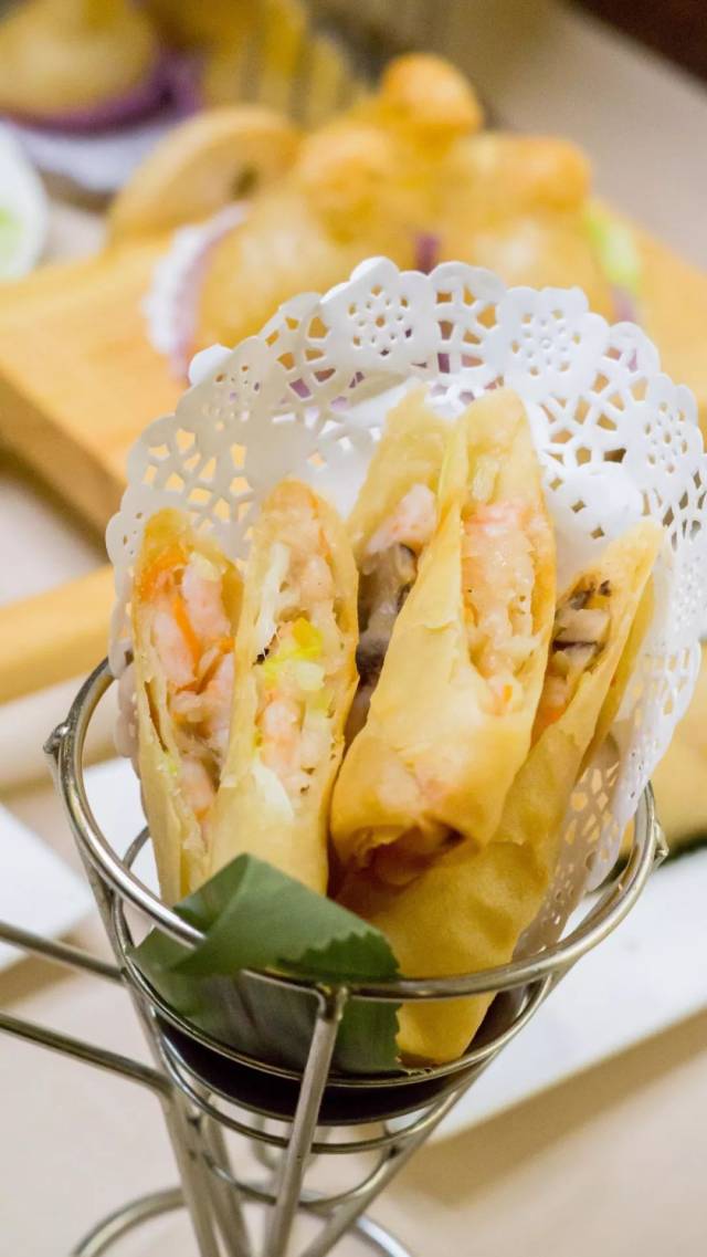 珠澳两地人热捧的早茶,原来就藏匿在这个拥有无敌海景的酒店22楼!