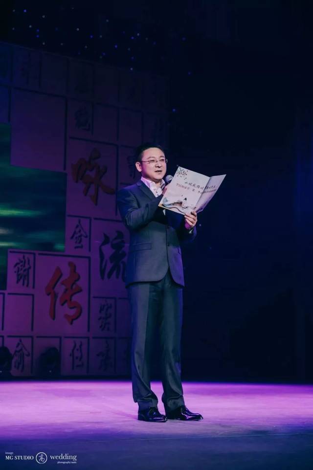 诗歌传颂人——中央电视台主持人 张云龙(跳跳龙)