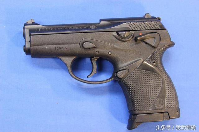 意大利 伯莱塔 9000手枪