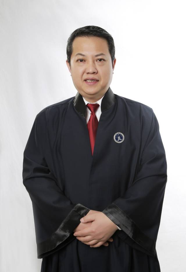 北京经济案件律师陈士忠浅谈合同诉讼要注意的问题